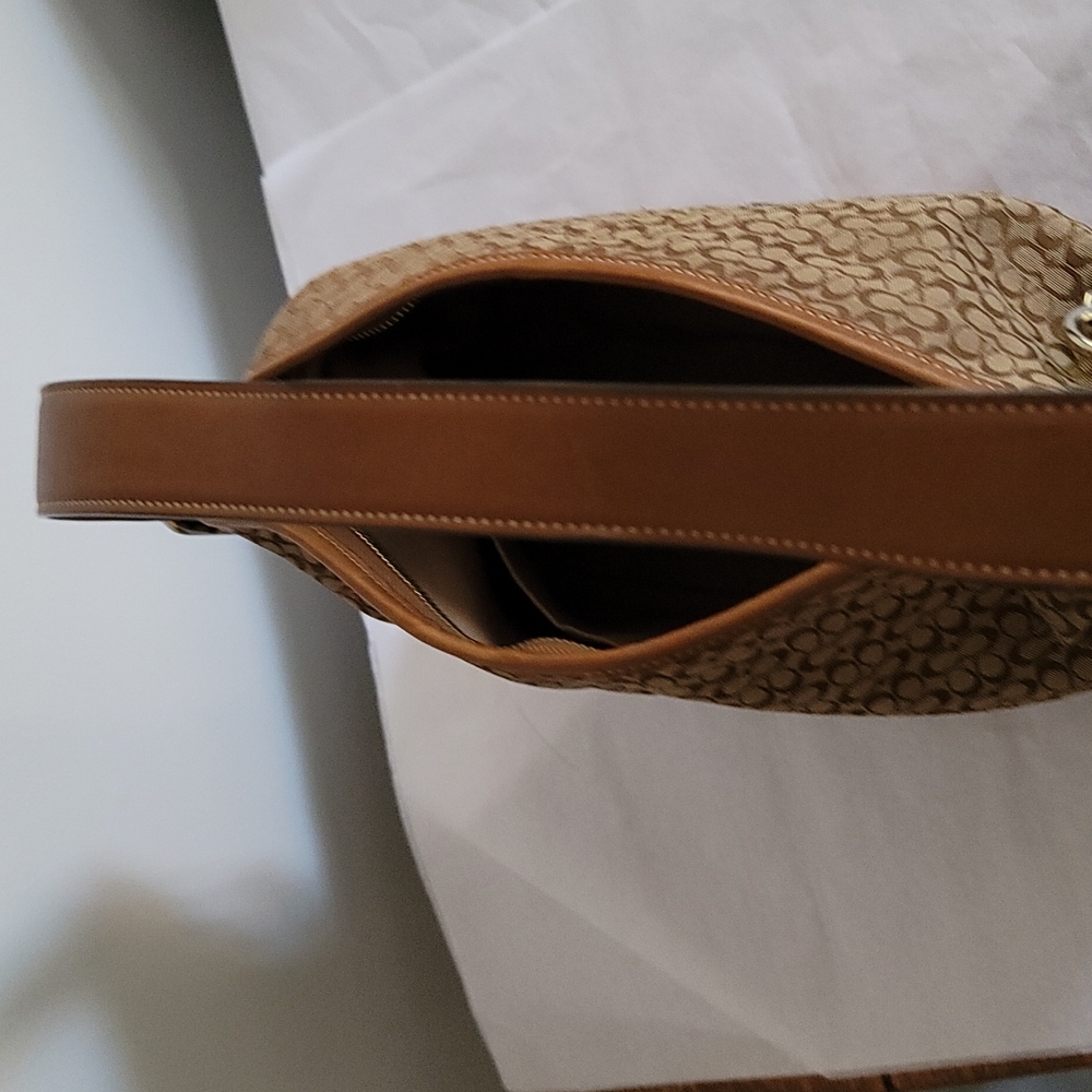 Coach Signature Jacquard and Leather Hobo - Picture 13 of 14